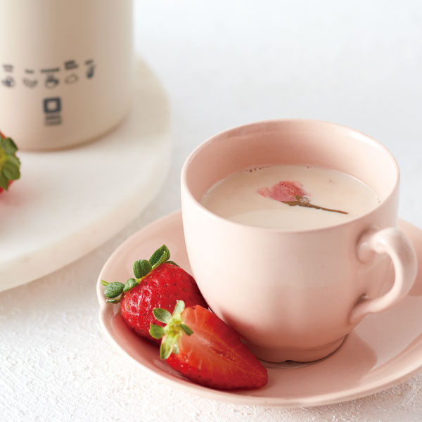 ミルクティー メーカー 自動 おしゃれ おうちカフェ ティータイム キャンプ タンブラー 持ち運び 小型 攪拌機 ティーメーカー ミルクフォーマー 電動 粉末 インスタント コーヒー 紅茶 茶葉 ジューサー 多機能 北欧 キッチン家電 ( recolte ミルクティーメーカー レコルト )