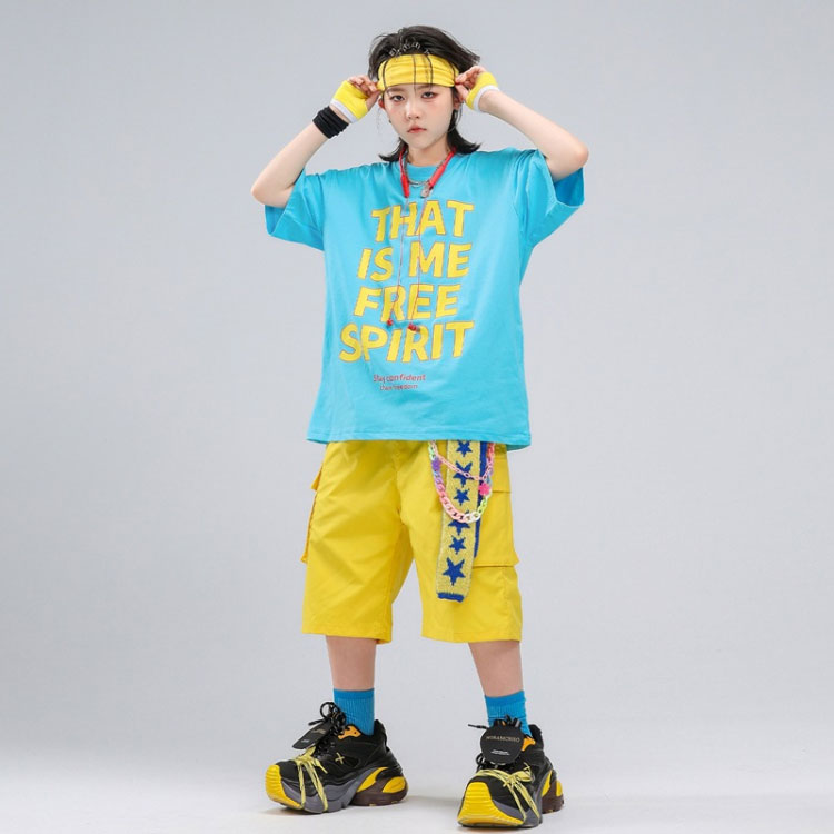 キッズダンス衣装 青 セットアップ ブルー 英字tシャツ 半袖 ショートパンツ イエ...