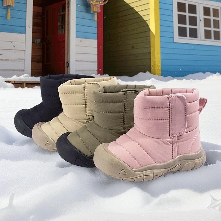 gnsショップの防寒ブーツ 子供 ベビー 靴 雪用ブーツ スノーブーツ キッズ 女の子 男の子 13 14 幼稚園 保育園 スノーブーツ ムートンブーツ 子どもシューズ 冬靴 痛くない 歩きやすい 裏起毛 ショートブーツ もこもこ ファー ボア ウィンターブーツ 防寒 撥水 ボア あったか 雪遊び｜アングル2