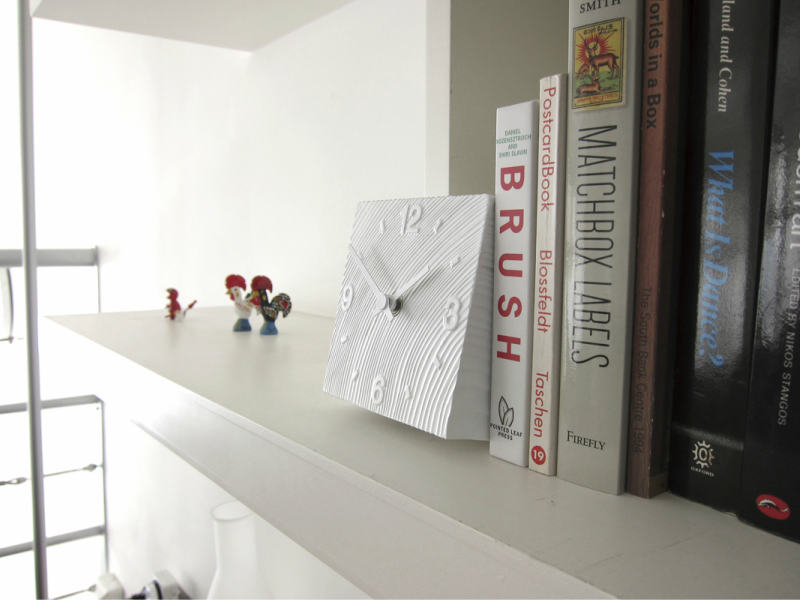 【6/30までポイント10倍】Lemnos レムノス cube キューブ AZ10-17WHホワイト/AZ10-17GYグレー /置き時計/安積 朋子/アルミニウム [3]