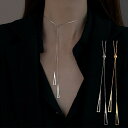 コーデをすっきりと上品に仕上げてくれるループネックレス アクセサリー トライアングルモチーフ シャープ 長さ調節可能 可動 スライド式 シンプル エレガント 洗練 格上げ 華やか 大人女性 通勤 仕事 オフィス カジュアル キレイめコーデ