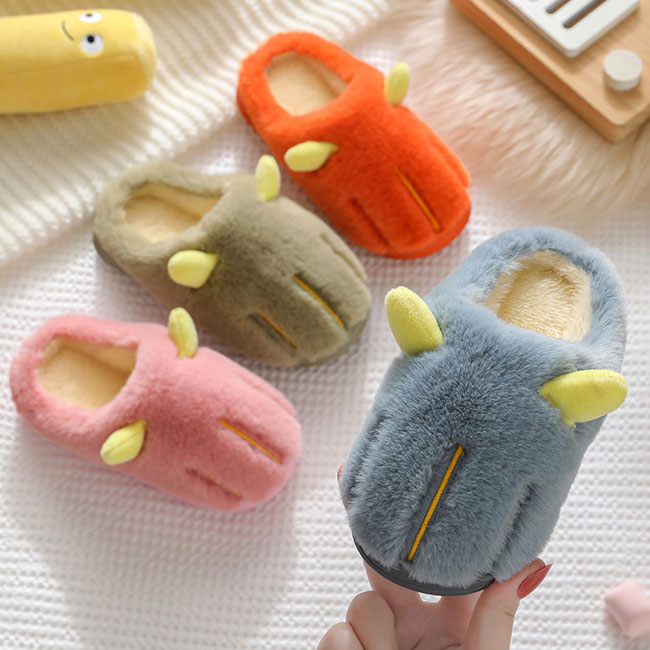 キッズ モコモコ 冬スリッパ 子供 ルームシューズ 猫の手 根付き 暖かい スリッパ 女児 ボアスリッパ ..