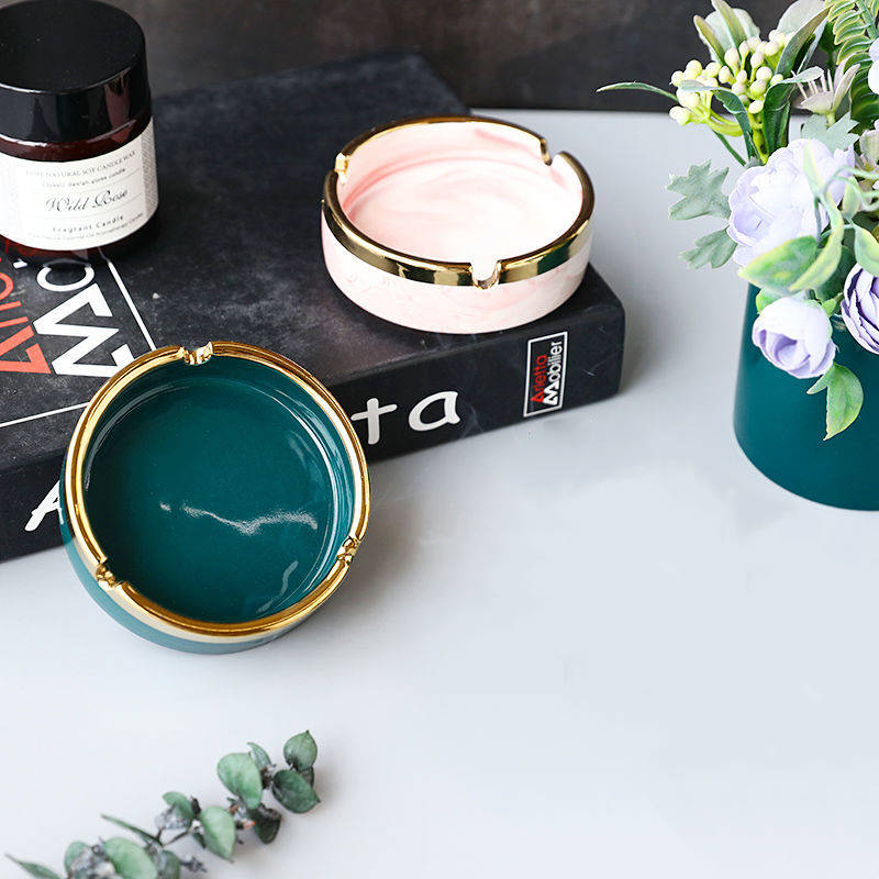 灰皿 はいざら おしゃれ 金縁 高級感 たばこ タバコ 煙草 卓上灰皿 陶器 お洒落 北欧 インテリア アンティーク