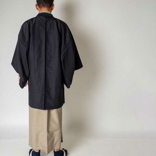 往復送料弊社負担 【レンタル】メンズ着物アンサンブル【対応身長180cm~190cm】【 3Lサイズ】フルセットー着物ベージュ×羽織ブラック 着流し 羽織 パパ着物 父親 春 秋 冬 着付け簡単 おしゃれ着 カジュアル 貸衣装 レンタル衣裳 七五三 お正月 初詣 旅行 食事会 レ