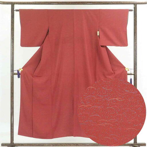 【中古】小紋 リサイクル着物 身丈152cm 裄63cm 前幅24.5cm 後幅30cm 袖丈45cm 正絹(シルク) レディース 袷仕立 秋冬春用 赤地 裄Mサイズ 美品 リユース 【中古】小紋 リサイクル着物 身丈152cm 裄63cm 前幅24.5cm 後幅30cm 袖丈45cm 正絹(シルク) レディース 袷仕立 秋冬春用 赤地 裄Mサイズ 美品 リユース
