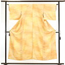 【中古】小紋 リサイクル着物 身丈153cm 裄63cm 前幅23cm 後幅28cm 袖丈45cm 正絹(シルク) レディース 袷仕立 秋冬春用 黄色地 裄Mサ...