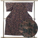 【中古】紬 リサイクル着物 身丈155cm 裄63cm 前幅22.5cm 後幅28cm 袖丈45cm 正絹(シルク) レディース 袷仕立 秋冬春用 黒地 裄Mサ...