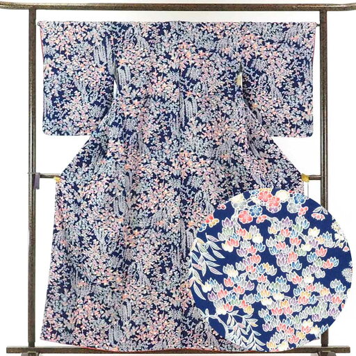 【中古】小紋 リサイクル着物 身丈161cm 裄67cm 前幅22.5cm 後幅29.5cm 袖丈55cm 正絹(シルク) レディース 袷仕立 秋冬春用 紺地 裄Lサイズ 美品 リユース 【中古】小紋 リサイクル着物 身丈161cm 裄67cm 前幅22.5cm 後幅29.5cm 袖丈55cm 正絹(シルク) レディース 袷仕立 秋冬春用 紺地 裄Lサイズ 美品 リユース