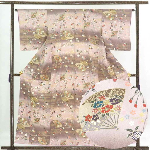 【中古】小紋 リサイクル着物 身丈158cm 裄64cm 前幅24cm 後幅30cm 袖丈48cm 正絹(シルク) レディース 袷仕立 秋冬春用 茶色 裄Mサイズ 美品 リユース 【中古】小紋 リサイクル着物 身丈158cm 裄64cm 前幅24cm 後幅30cm 袖丈48cm 正絹(シルク) レディース 袷仕立 秋冬春用 茶色 裄Mサイズ 美品 リユース