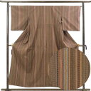 【中古】御召し リサイクル着物 身丈156cm 裄丈65cm 前幅25cm 後幅30cm 袖丈49cm 袖幅34cm レディース 袷 縞 裄Mサイズ 秋冬春用 ...