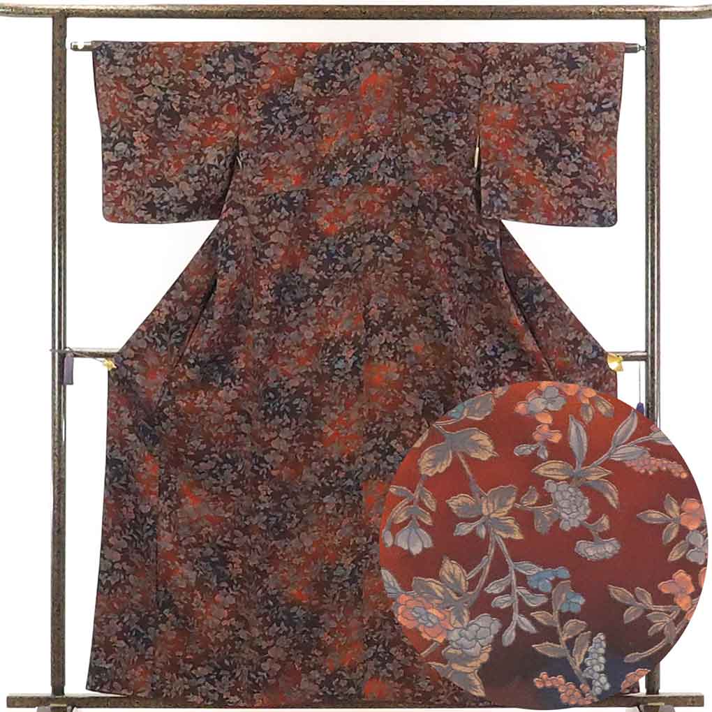 【中古】小紋 リサイクル着物 身丈161cm 裄63cm 前幅23cm 後幅28cm 袖丈45cm 正絹（シルク） レディース 袷仕立 秋冬春用 茶色 裄Mサイズ 美品 リユース(4)