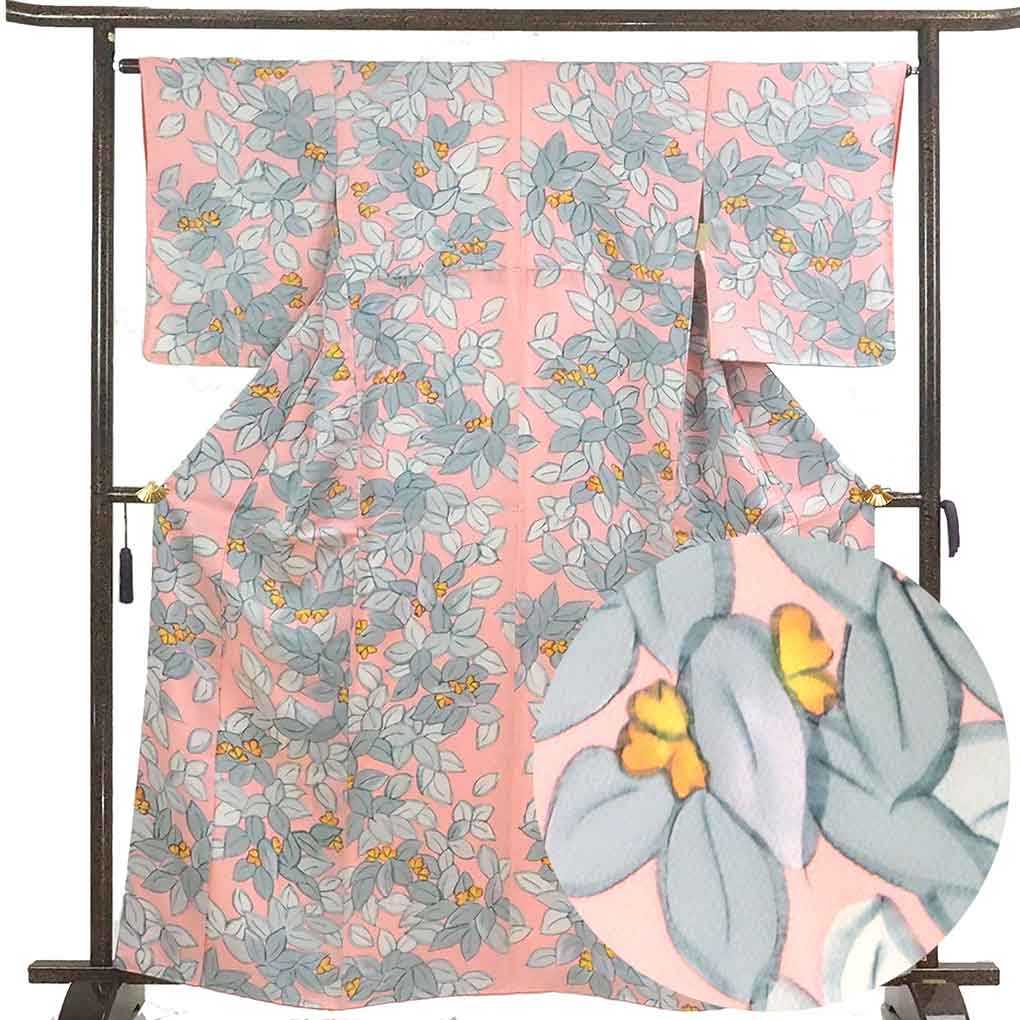 【中古】小紋 リサイクル着物 身丈163cm 裄丈65cm 前幅25cm 後幅29cm 袖丈52cm 袖幅33cm レディース 袷 花柄 裄Mサイズ 秋冬春用 正絹(シルク)ピンク 未使用品 リメイク リユース