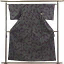 【中古】紬 リサイクル着物 身丈159cm 裄62cm 前幅23cm 後幅28cm 袖丈47cm 正絹(シルク) レディース 袷仕立 秋冬春用 赤地 裄Sサイズ...
