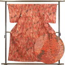 【中古】紬 リサイクル着物 身丈157cm 裄65cm 前幅24cm 後幅30cm 袖丈53cm 正絹(シルク) レディース 袷仕立 秋冬春用 赤地 裄Mサイズ...