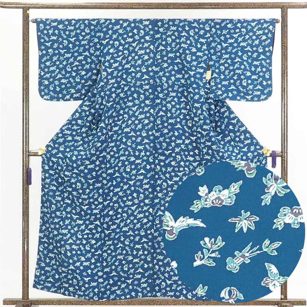 【10%OFF】【中古】小紋 リサイクル着物 身丈158cm 裄64cm 前幅23cm 後幅29cm 袖丈47cm 正絹(シルク) レディース 袷仕立 秋冬春用 紺地 裄Mサイズ 美品 リユース