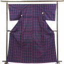 【中古】紬 リサイクル着物 身丈167cm 裄66cm 前幅24.5cm 後幅29cm 袖丈49cm 正絹(シルク) レディース 袷仕立 格子 秋冬春用 紺地 ...