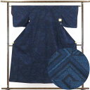 【中古】紬 リサイクル着物 身丈151cm 裄63cm 前幅24cm 後幅29cm 袖丈45cm 正絹(シルク) レディース 袷仕立 幾何学 秋冬春用 紺地 裄...