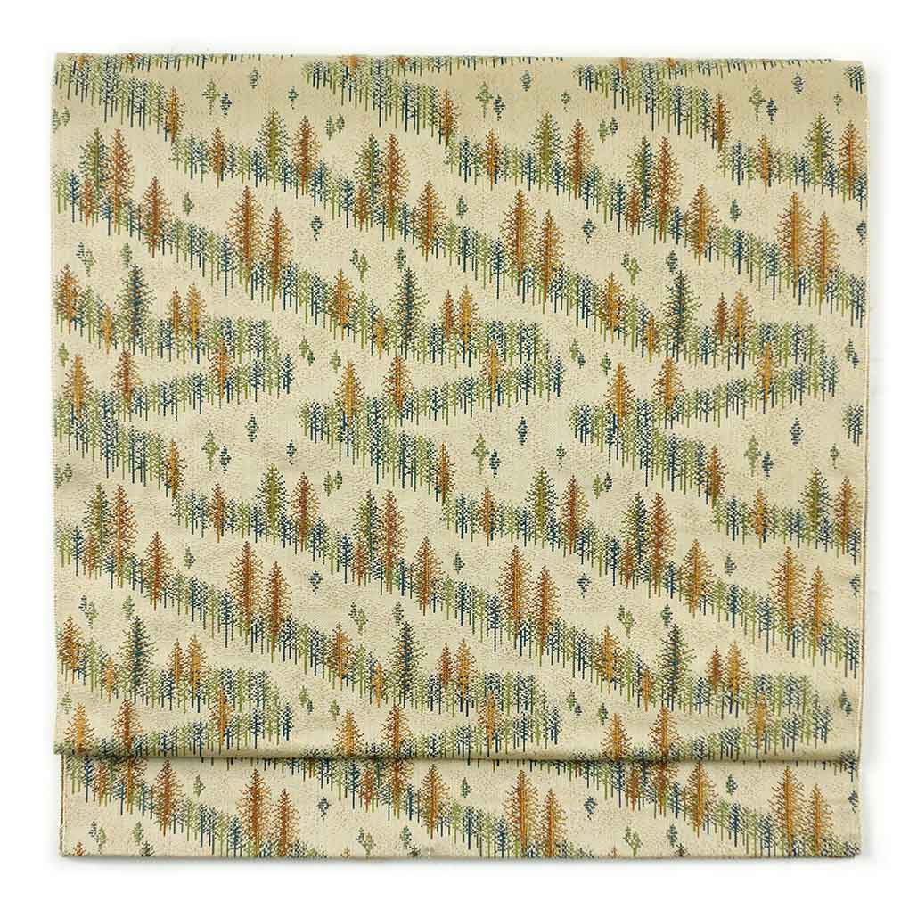 【中古】名古屋帯 リサイクル帯 幅31cm 長さ333cm レディース 連続模様 秋冬春用 正絹（シルク）ベージュ 美品 リメイク リユース