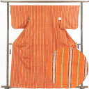 【中古】紬 リサイクル着物 身丈162cm 裄66cm 前幅23cm 後幅28cm 袖丈49cm 正絹(シルク) レディース 袷仕立 縞 秋冬春用 茶色 裄Mサ...