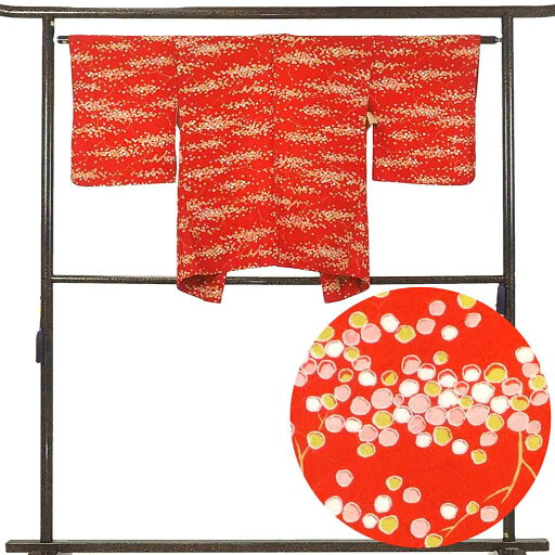 【中古】羽織 羽織丈75cm 裄63cm 袖丈47cm 袖幅32.5cm レディース 袷 抽象柄 裄Mサイズ 秋冬春用 ポリエステル 赤地 美品 リメイク リユース 【中古】羽織 羽織丈75cm 裄63cm 袖丈47cm 袖幅32.5cm レディース 袷 抽象柄 裄Mサイズ 秋冬春用 ポリエステル 赤地 美品 リメイク リユース