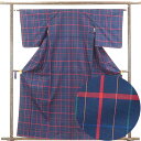 【中古】紬 リサイクル着物 身丈162cm 裄62cm 前幅22.5cm 後幅28cm 袖丈49cm 正絹(シルク) レディース 袷仕立 格子 秋冬春用 紺地 ...