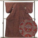 【中古】紬 リサイクル着物 身丈163cm 裄63cm 前幅23cm 後幅28.5cm 袖丈53cm 正絹(シルク) レディース 袷仕立 秋冬春用 赤地 裄Mサ...