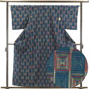 【中古】紬 リサイクル着物 身丈161cm 裄65cm 前幅24cm 後幅30cm 袖丈49cm 正絹(シルク) レディース 袷仕立 市松 秋冬春用 紺地 裄M...