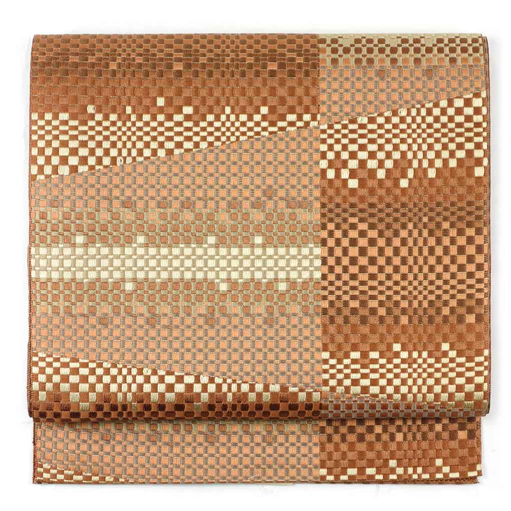 【中古】名古屋帯 リサイクル帯 幅30.5cm 長さ375cm レディース 連続模様 秋冬春用 正絹（シルク）ブラウン 美品 リメイク リユース