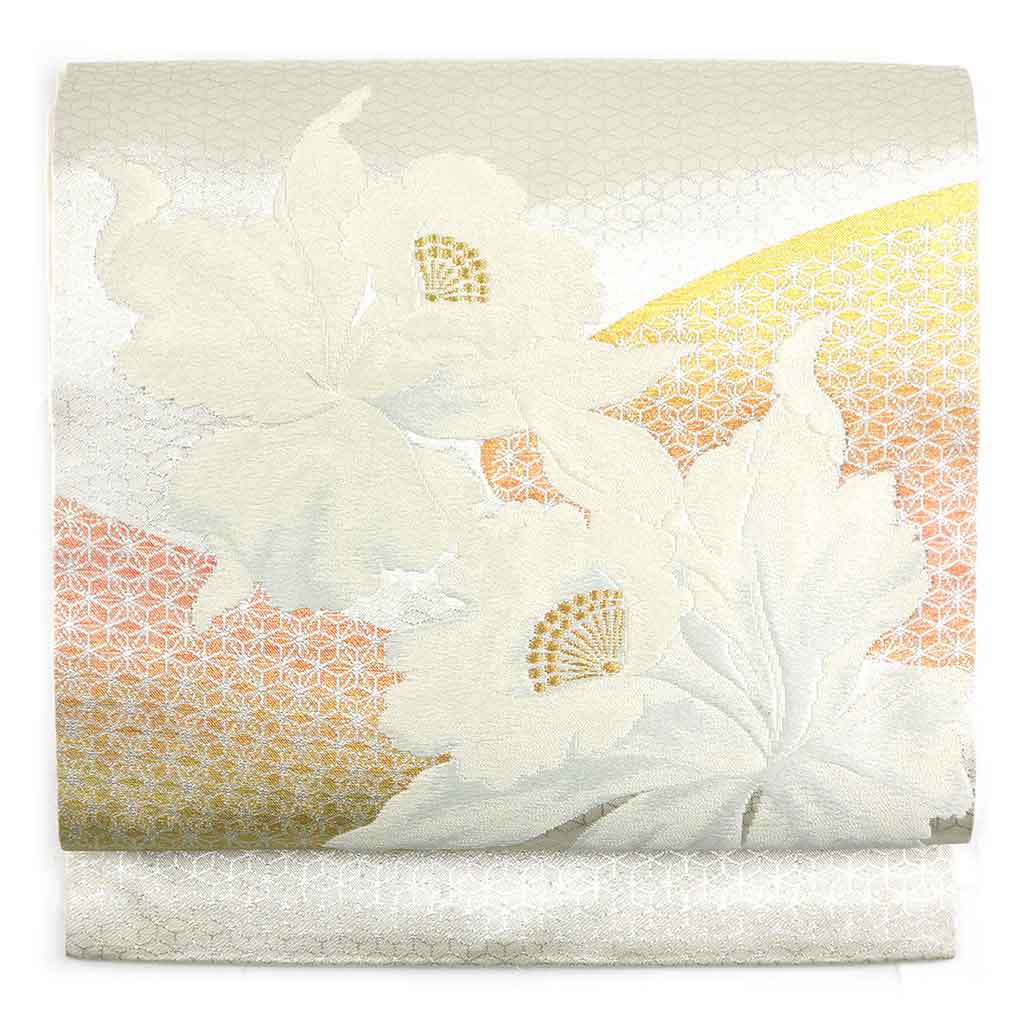 【中古】名古屋帯 リサイクル帯 幅30cm 長さ352cm レディース 花柄 秋冬春用 正絹（シルク）シルバー 美品 リメイク リユース