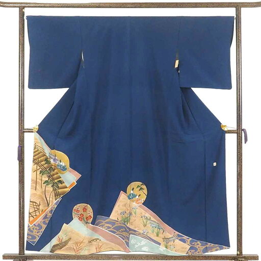 【中古】色留袖 リサイクル着物 身丈158cm 裄丈66cm 前幅25cm 後幅31cm 袖丈49cm 袖幅34cm レディース 袷 波頭 裄長 裄M-Lサイズ 秋冬春用 正絹(シルク)ネイビー 美品 リメイク リユース 【中古】色留袖 リサイクル着物 身丈158cm 裄丈66cm 前幅25cm 後幅31cm 袖丈49cm 袖幅34cm レディース 袷 波頭 裄長 裄M-Lサイズ 秋冬春用 正絹(シルク)ネイビー 美品 リメイク リユース