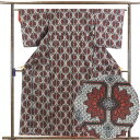 【中古】紬 リサイクル着物 身丈160cm 裄63cm 前幅22cm 後幅28cm 袖丈50cm 正絹(シルク) レディース 袷仕立 秋冬春用 黒地 裄Mサイズ...