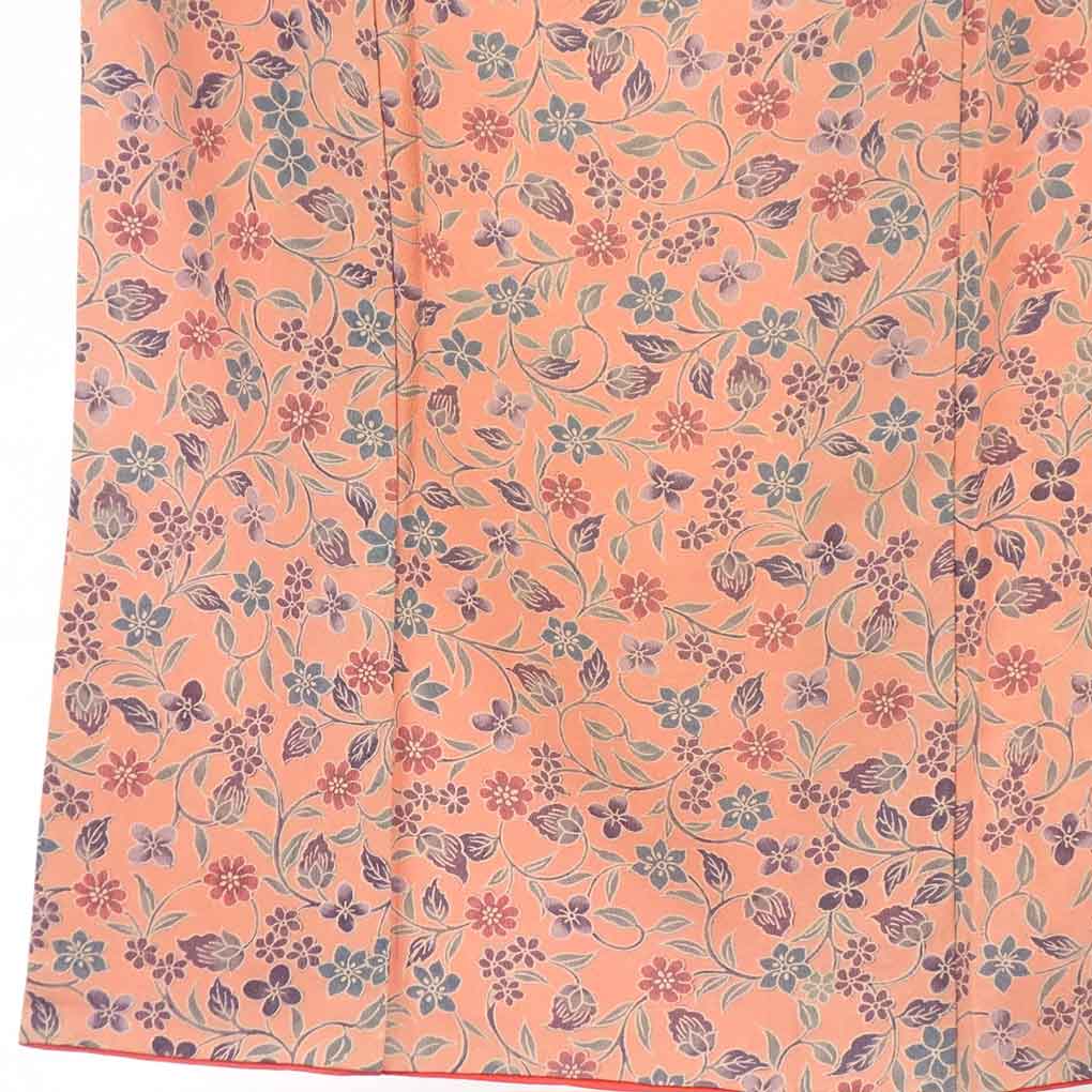 【中古】小紋 リサイクル着物 身丈155cm 裄63cm 前幅23.5cm 後幅28cm 袖丈47cm 正絹（シルク） レディース 袷仕立 秋冬春用 オレンジ地 裄Mサイズ 美品 リユース