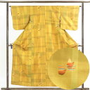 【中古】紬 リサイクル着物 身丈158cm 裄64cm 前幅24cm 後幅28cm 袖丈49cm 正絹(シルク) レディース 袷仕立 蝶 秋冬春用 黄色地 裄M...