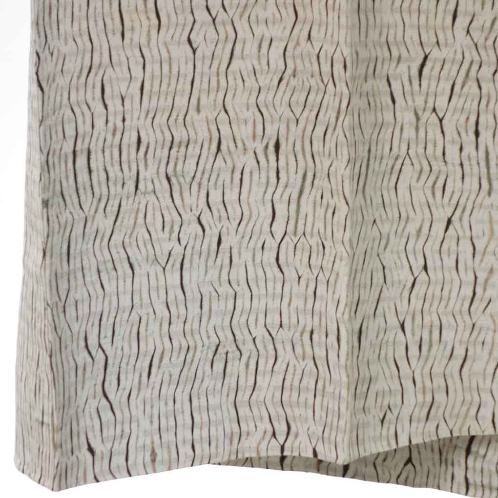 【中古】男物長襦袢 リサイクル着物 襦袢丈134cm 裄68cm 袖丈50cm 袖幅34cm メンズ 袷 絞り 裄長 裄Lサイズ 秋冬春用 正絹（シルク）グレー 美品 リメイク リユース