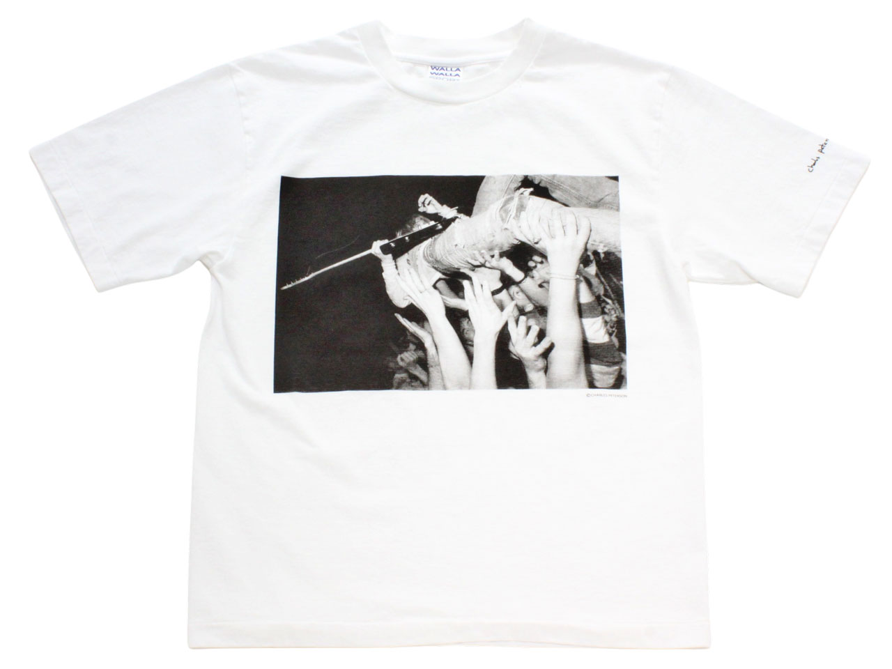 WALLA WALLA SPORTSPRINTED S/S TEE CHARLES PETERSON "CROWD SURF" *WHITE
