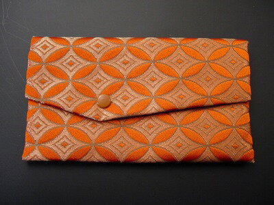 数珠入れ 金襴 D 10番（朱地）-R