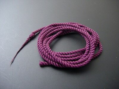 数珠用中糸 先端加工済み1mあたり（紫紺）4.5号