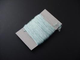 軸編み用の色糸（ブルー）10mあたり