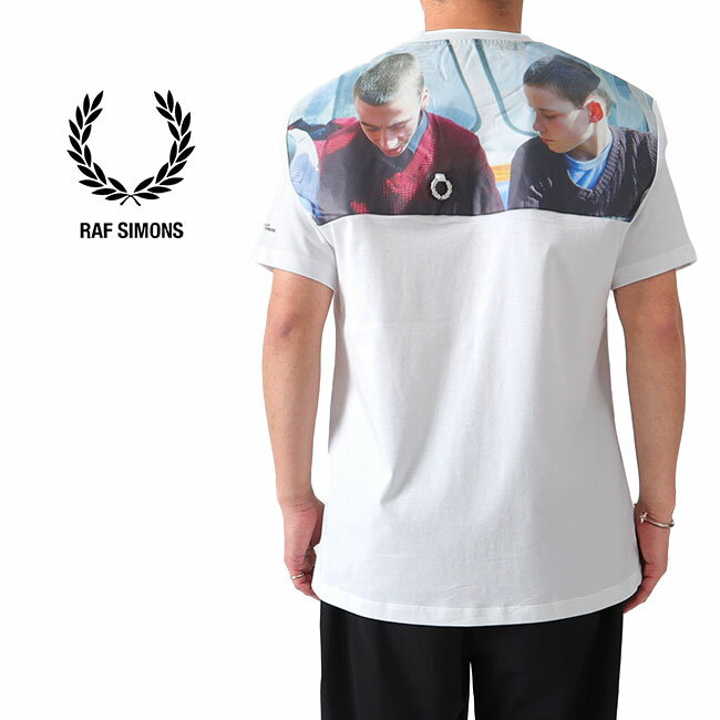 FRED PERRY × RAF SIMONS フレッドペリー ラフシモンズ バックフォトプリント オーバーサイズ Tシャツ SM8135 半袖Tシャツ メンズ レディース