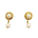 ジバンシー Givenchy ファイクパール ロゴ イヤリング【中古】