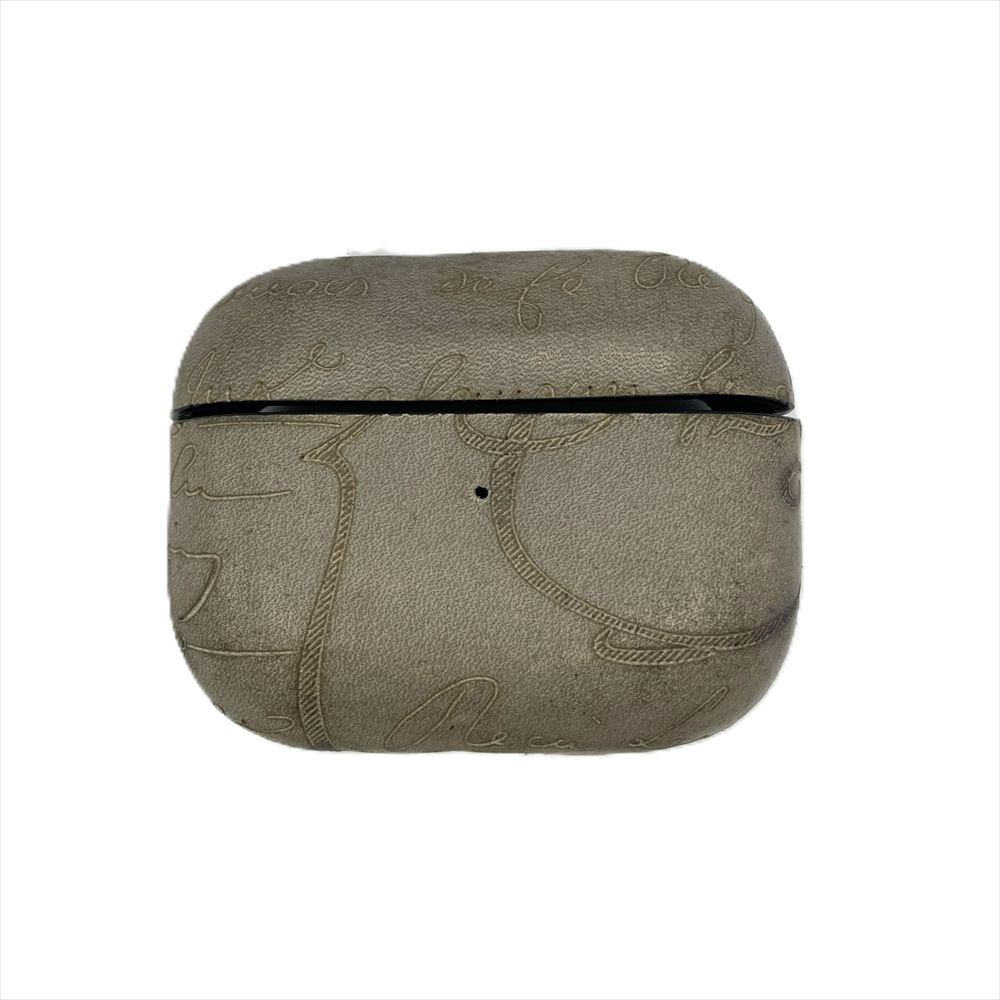 ベルルッティ Berluti AirPods Pro ケース レザー X236031 ライトアルミニオ カリグラフィースクリット エアーポッズ ユニセックス【中古】