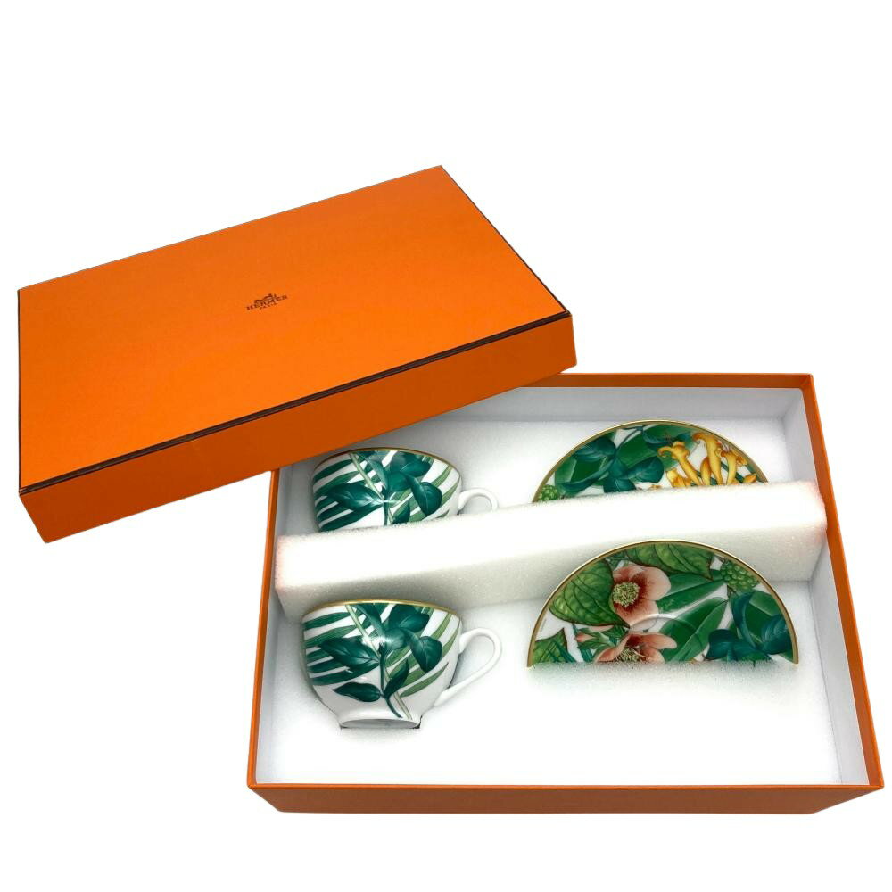 エルメス HERMES パシフォリア カップアンドソーサー 2客セット ティーカップ 陶磁器 グリーン ホワイト テーブルウェア【中古】