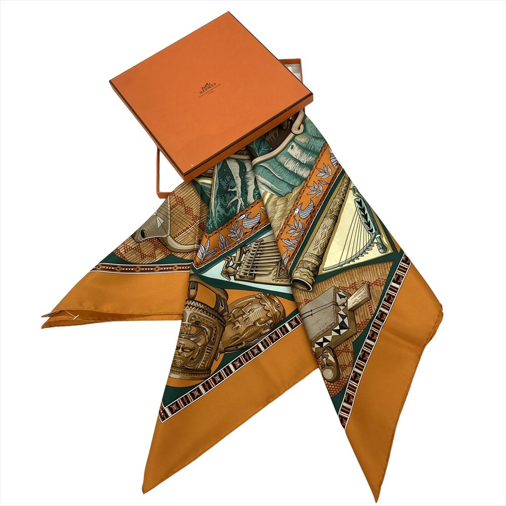 Rakuten - エルメス HERMES カレ90 Au son du Tam-Tam スカーフ シルク オレンジ ユニセックス【中古】