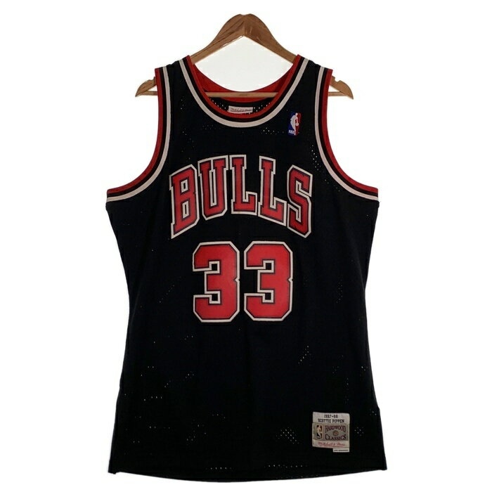 Mitchell&Ness ミッチェルアンドネス NBA シカゴ・ブルズ ピッペン 33 メッシュ ゲームシャツ ユニフォーム ブラック レッド Size L【中古】 rf