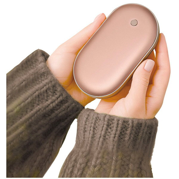 モバイルバッテリー機能付きの便利なカイロです。 USB充電式で繰り返し使えて、エコロジーです。 受注単位 36個 ( 36入 × 1カートン ) 商品サイズ 102×59×24mm 箱サイズ 150×80×25mm 個装形態 化粧箱 材質 アルミニウム・ABS 備考 付属品/ストラップ・充電用USBケーブル(Type-C) 掲載ページ P.30 参考上代 ¥2,380 カートンサイズ 20×28×25cm カートン重量 5kg　