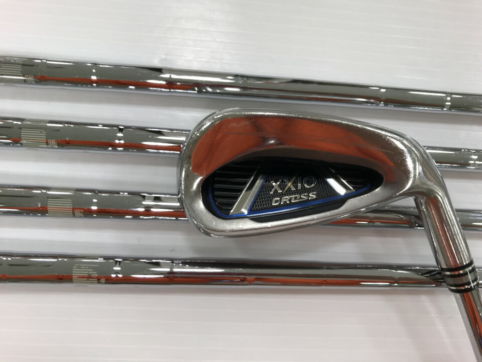【中古】ダンロップ XXIO CROSS アイアンセット Rフレックス 38.0インチ NSプロ870GH DST for XXIO Cランク 右利き用 DUNLOP ゴルフクラブ ゴルフドゥ ゴルフ用品 GOLF DO 中古ゴルフクラブのサムネイル