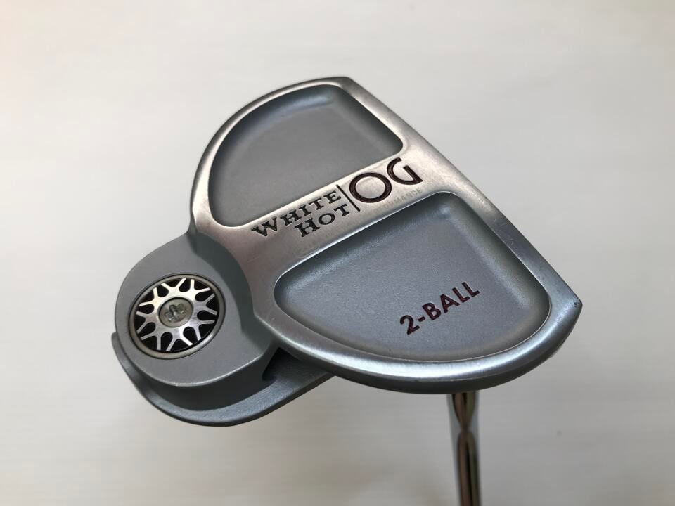 オデッセイ ホワイトホットOG ２ボール Amazon | オデッセイ (ODYSSEY) ホワイト・ホット XG 2・Ball センター