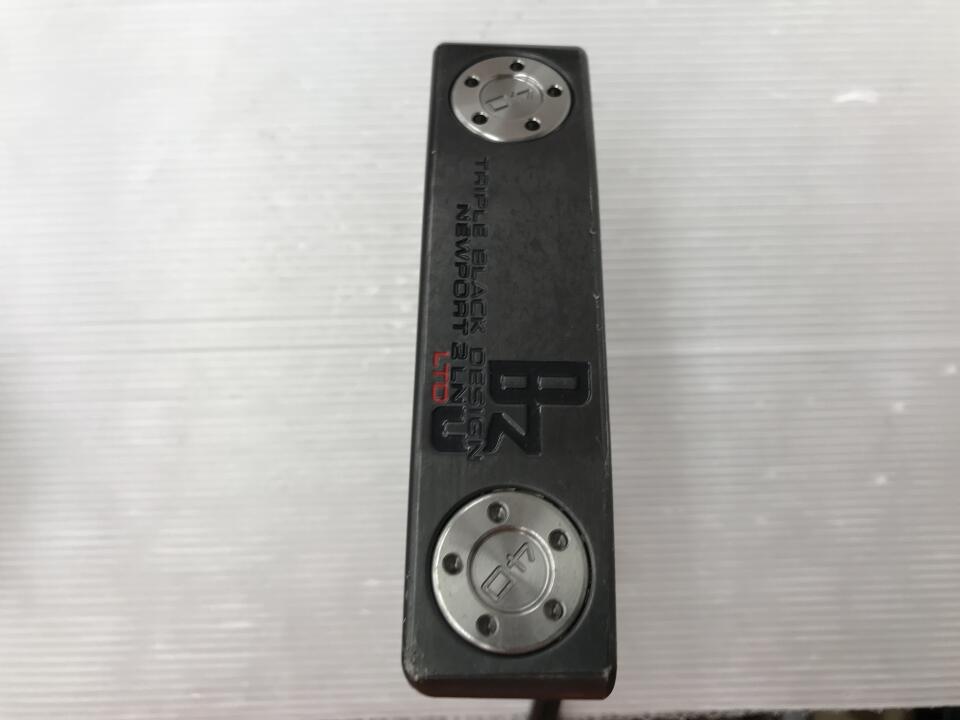 【1日限定】11月18日00:00~23:59 対象商品限定ポイント5倍！【中古】タイトリスト SC B3 TRIPLE BLACK DESIGN NEWPORT 2 パター 33.0インチ ヘッドカバーあり オリジナルスチール Dランク 右利き用 Titleist ゴ