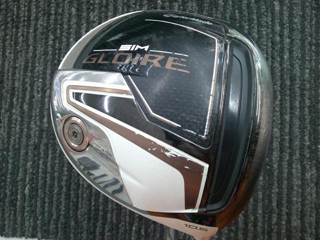■ 商品詳細 ■ 種別 ドライバー メーカー テーラーメイド モデル SIM GLOIRE シャフト Air Speeder TM フレックス S ロフト 10.5 本数 1 番手 1W 長さ 45.75 クラブ重量 278 バランス D3 キックポイント 先中調子 ヘッド素材 チタン ヘッド体積 460 定価 84000 ■ 傷の程度 ■ ヘッドカバー 【B-】傷が多数あり グリップ 【B-】傷が多数あり フェース 【B-】傷が多数あり クラウン 【B-】傷が多数あり ソール 【B-】傷が多数あり シャフト状態 【B-】傷が多数あり ■ 特記事項 ■ フェイスクラウン傷有り。