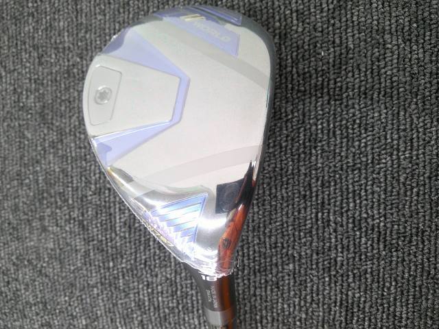 ■ 商品詳細 ■ 種別 ユーティリティ(ロングアイアンを含む) メーカー ホンマ モデル ツアーワールドTW767 UT シャフト VIZARD EZ-C フレックス S ロフト 18 本数 1 番手 3U 長さ 40.25 クラブ重量 353 バランス D2.5 キックポイント 中調子 ヘッド素材 SUS630 ヘッド体積 139 定価 47000 ■ 傷の程度 ■ ヘッドカバー 【B+】やや傷あり グリップ 【B+】やや傷あり フェース 【B+】やや傷あり クラウン 【B+】やや傷あり ソール 【B+】やや傷あり シャフト状態 【B+】やや傷あり ■ 特記事項 ■